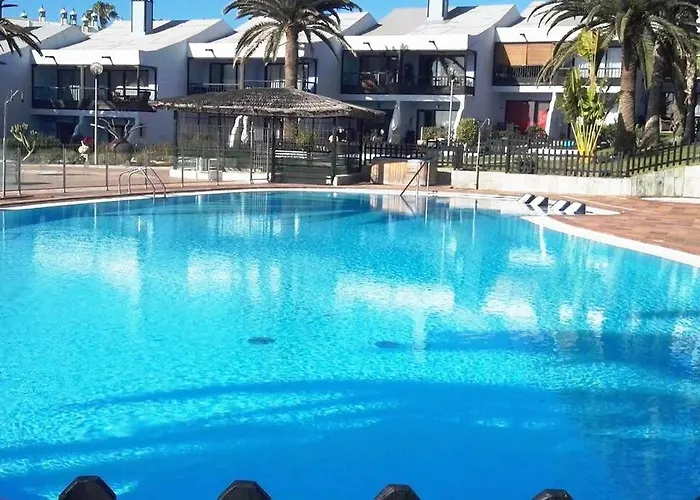 Sea View Luxury Apartment. 2 Bedroom