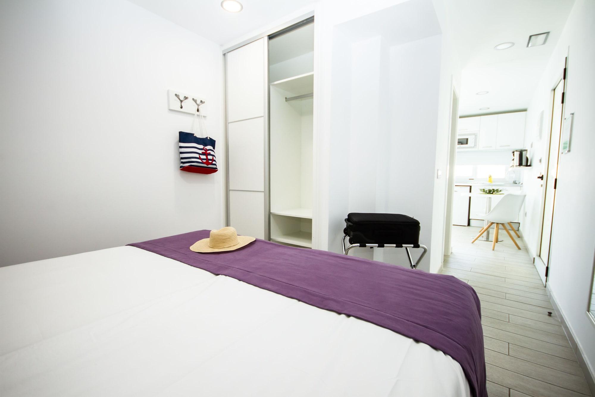 Ig Nachosol Atlantic & Yaizasol By Servatur (adults Only) * Puerto Rico (Gran Canaria)