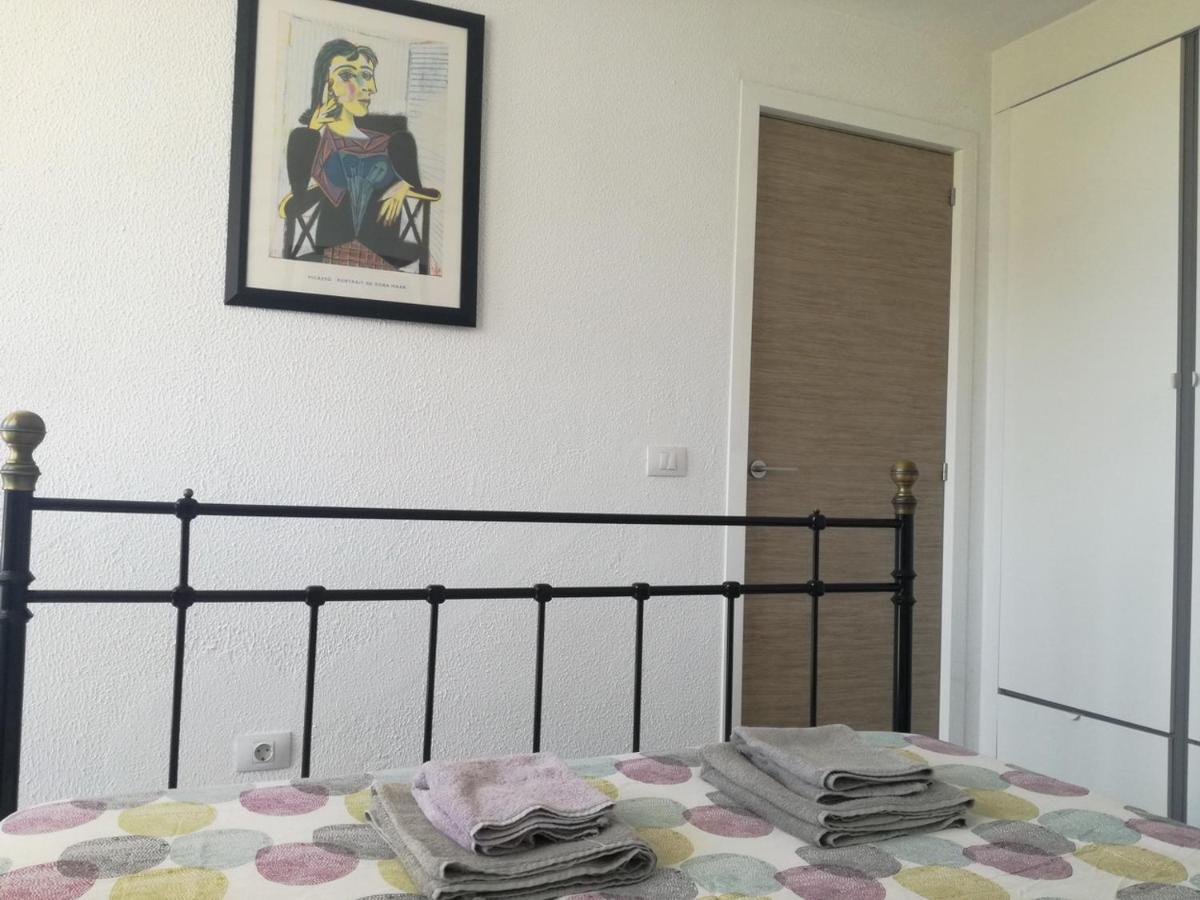Two Bedroom 2 Min From
