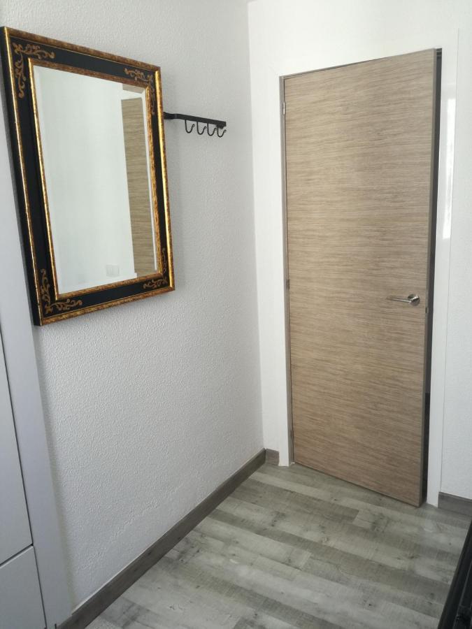 Two Bedroom 2 Min From Apartamento