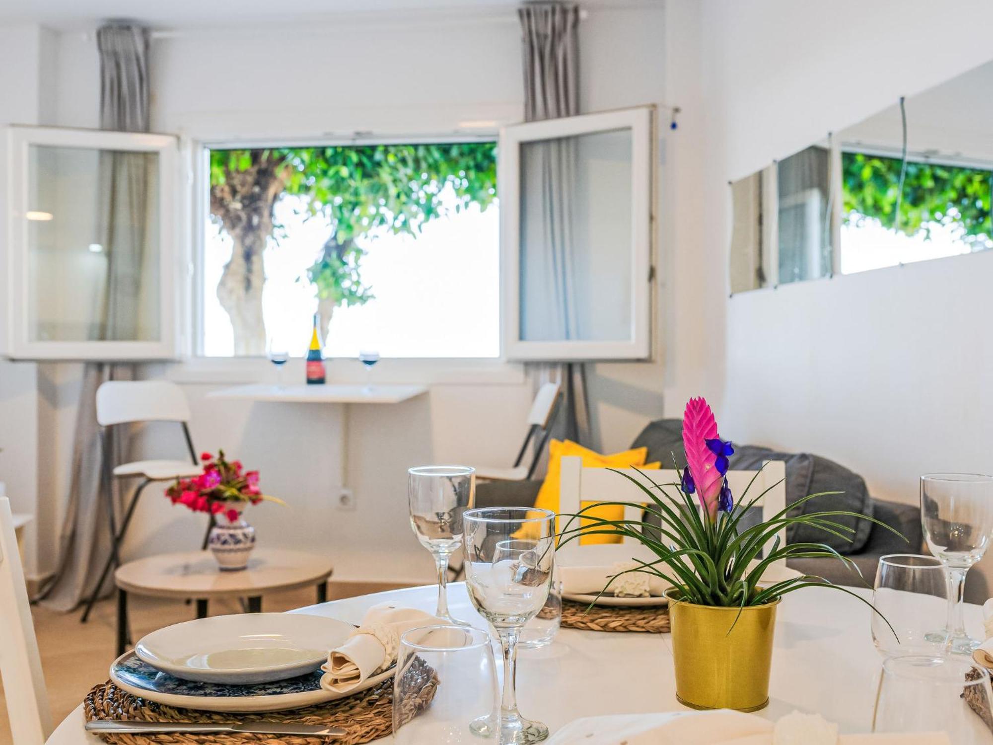 Daura By Interhome * Arinaga