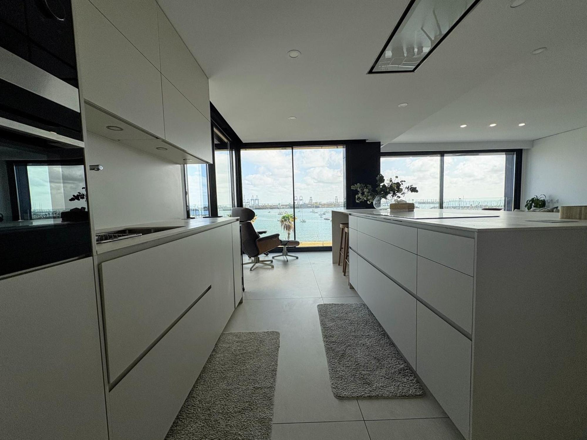 Oceanfront Luxury By Wave Appartamento *