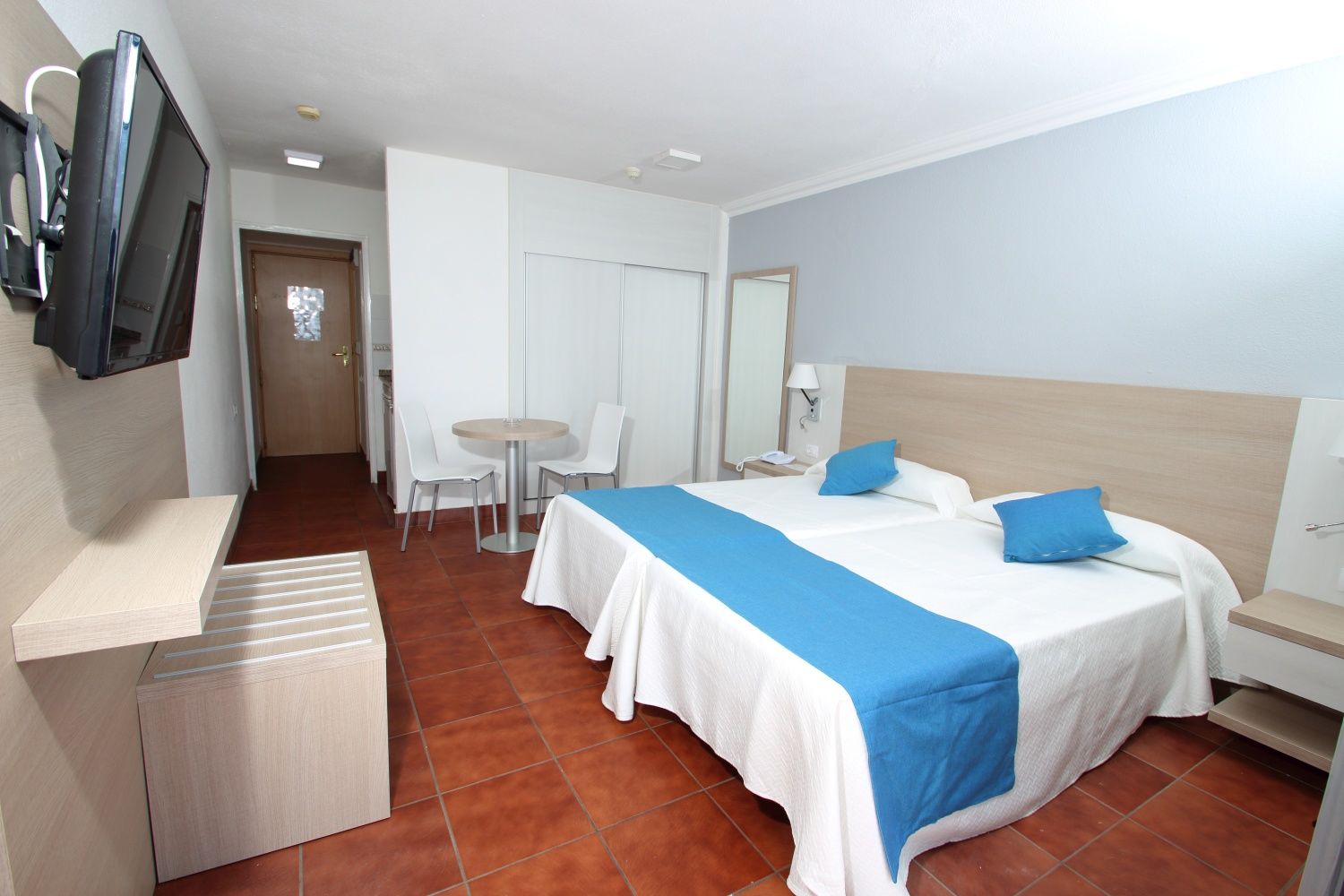 New Folias 3* San Agustin (Gran Canaria)