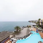 Altamar 44 balcony&pool By CanariasGetaway