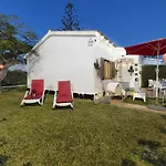 Newly Renovated Modern Bungalow , Near C.C Yumbo