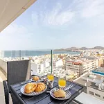 Brand New Apartment With Ocean & Volcano Views