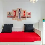 Brand New Apartment With Ocean & Volcano Views