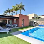 Par 4 Blue Star By Villagrancanaria