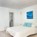 Casita Estrella Con Entrada Independiente Y Patio