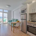 Homeforguest Bright Apartment With Terrace Near Las Canteras