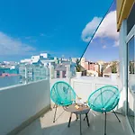 Homeforguest Bright Apartment With Terrace Near Las Canteras