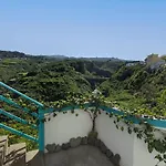 Rinconcito mágico romantic house with Jacuzzi, beautiful views&barbecue