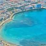 Apartment 100 M From The Beach