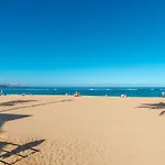 Studio 18 Playa Las Canteras fast wifi