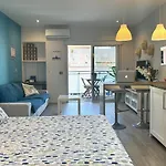 5 Minuti Dalla Spiaggia Moderno Loft Con Terrazzo