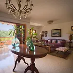 Casa Lolina