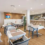 Apartamentos Livvo Koala Garden
