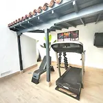 Bungalow Pamro - Jaccuzi - Fitness Area - Free Wifi - Pool - Modern & Comfortable - Sunnygolf