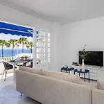 Apartamento Con Terraza Con Vistas Al Mar