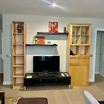 Ranee Apartments - 2 Bed 2 Bath In City Centre