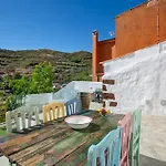 Casa Tito Y Teresita