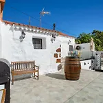 Casa Tito Y Teresita