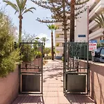 Apartment 5 Minutes From The Sea