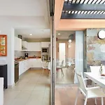 Global 3 In Par 4 - By Global Rental Holidays 8485