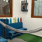Habitacion En Vecindario
