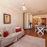 Flatguest Nidillos + 3Bdr + Coastal + WiFi