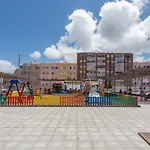 Apartamento Con Terraza Y Piscina En Las Canteras