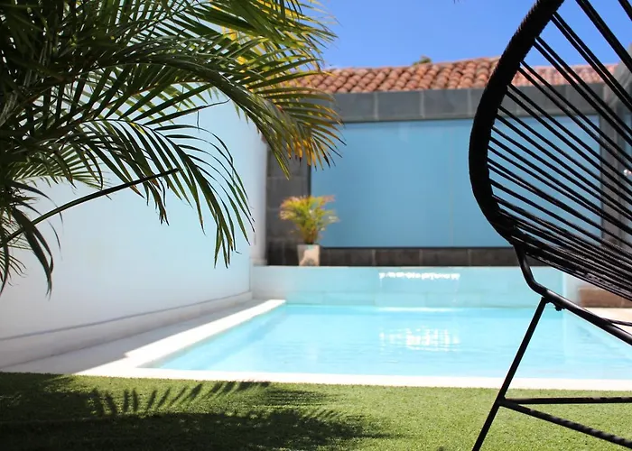 Allureh Emblematic Lodging