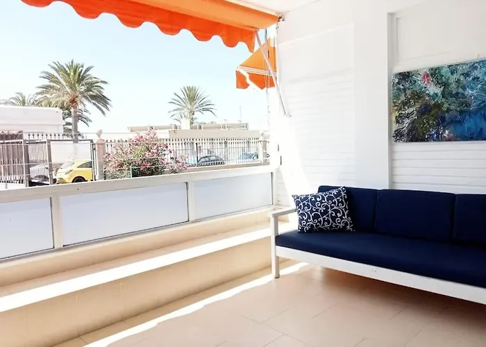 Apartment With Large Terrace, 10 Meters From Playa De Las Burras