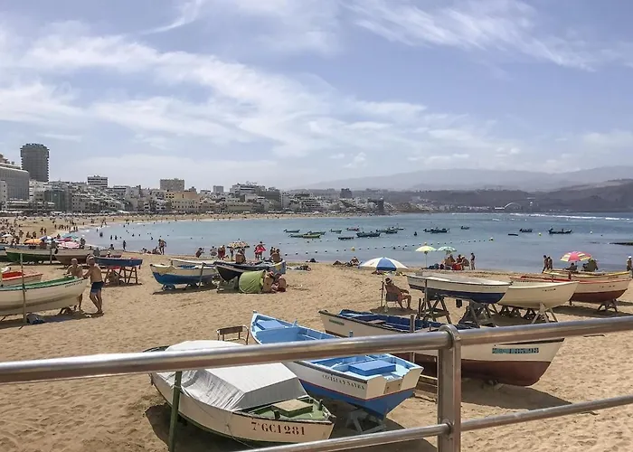 Studio 18 Playa Las Canteras fast wifi