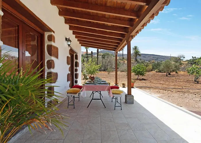 El Algarrobero