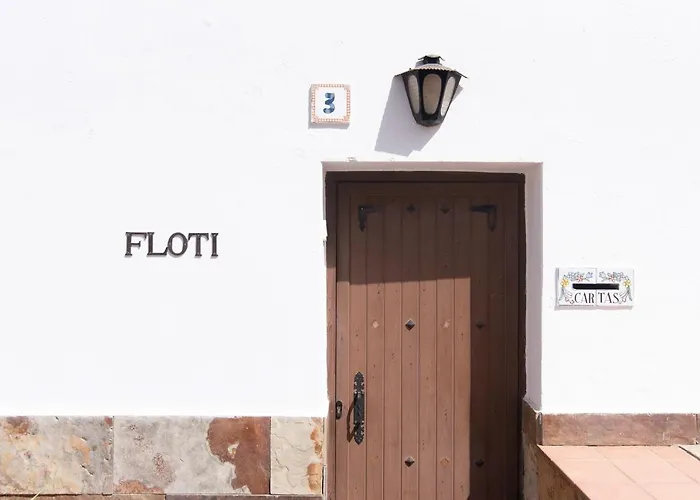 Villa Floti Con Vistas Al Mar