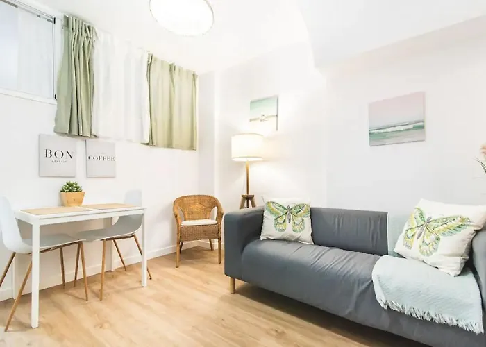 Apartment By The Sea