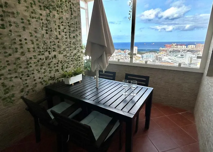 Atico Con Vistas Al Mar Cerca Del Casco Historico