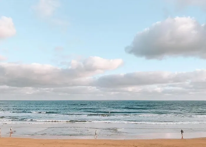 Bareda Beach