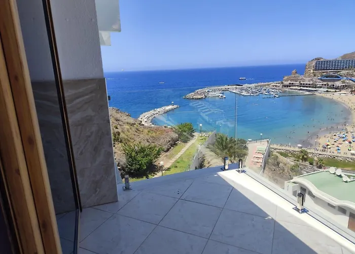 1005 Ocean View House - Puerto Rico