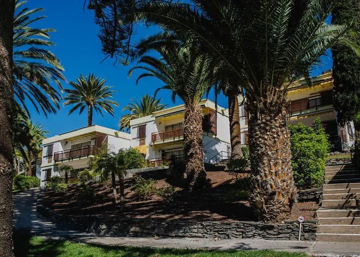 Rocas Rojas Beach Front