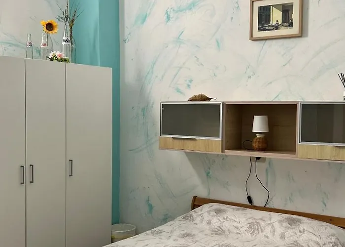 Habitacion En Vecindario