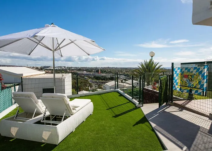 bungalow con gran terraza con vistas