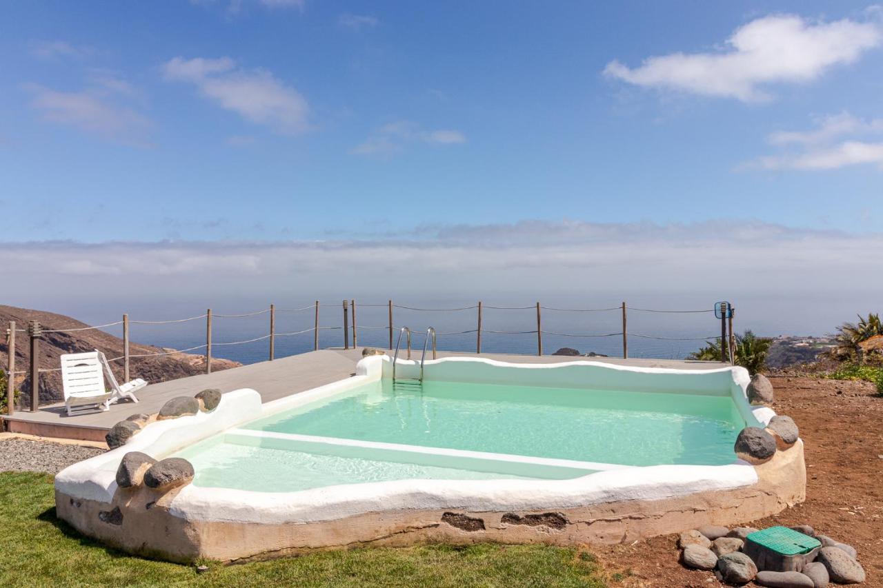 Flatguest Charming House + Pool + Terrace + Views