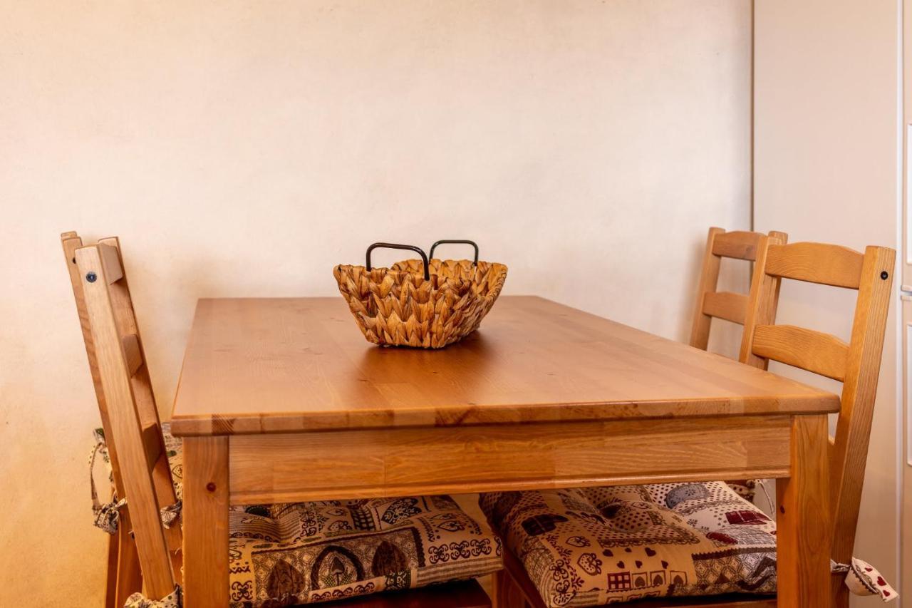 Flatguest Charming House + Pool + Terrace + Views Casa vacanze