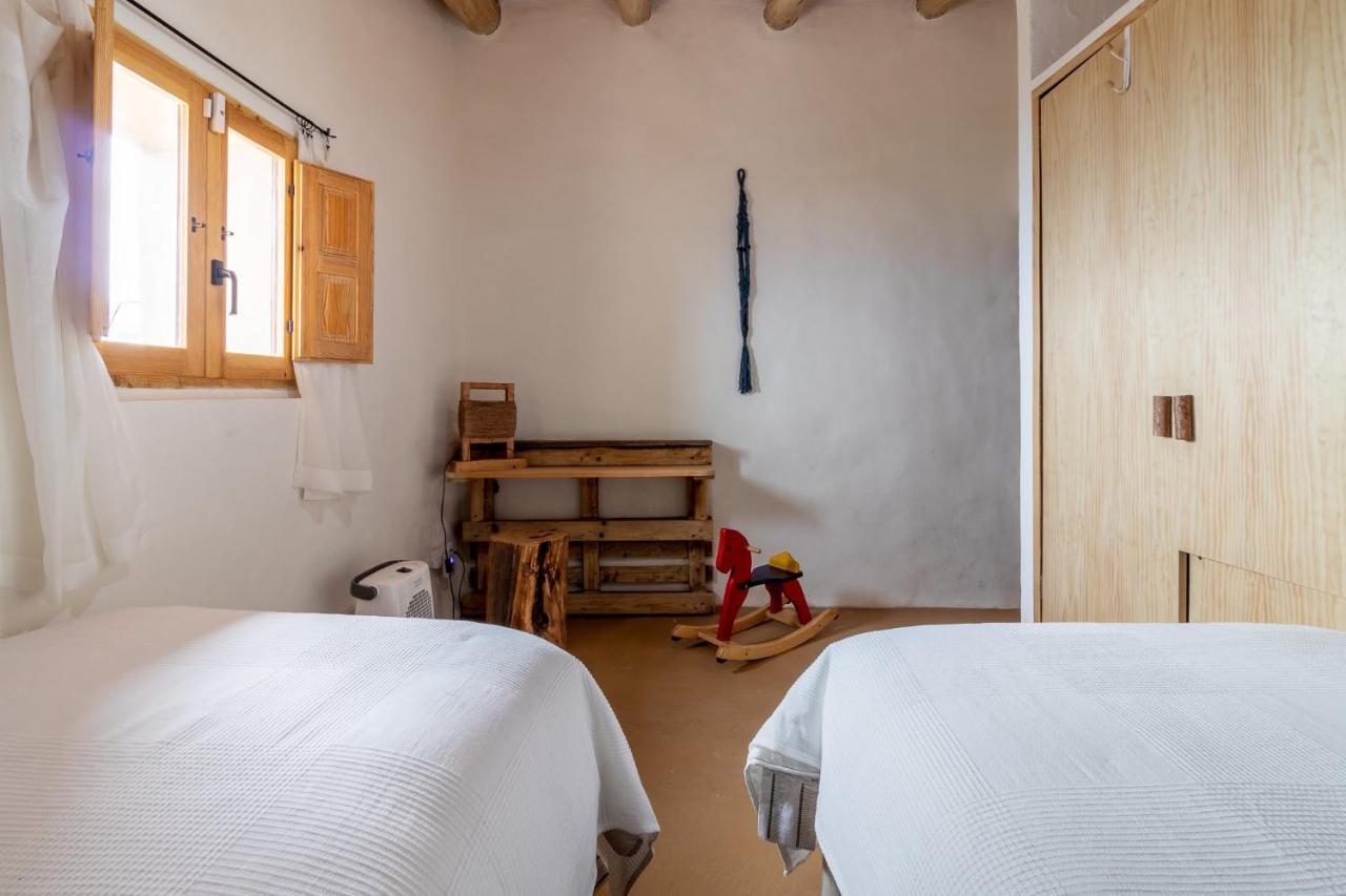 Flatguest Charming House + Pool + Terrace + Views * Santa Maria de Guia de Gran Canaria