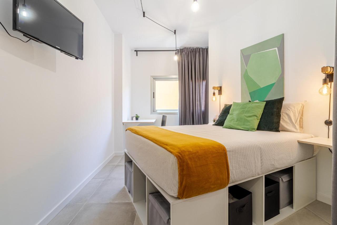 Flatguest Paez