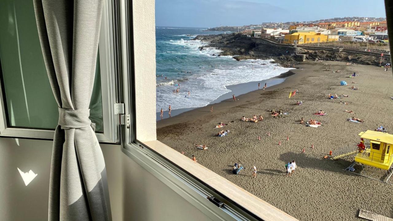 Hermoso Edificio Frente Al Mar Con Gran Terraza Y Hermosas Vistas Appartamento