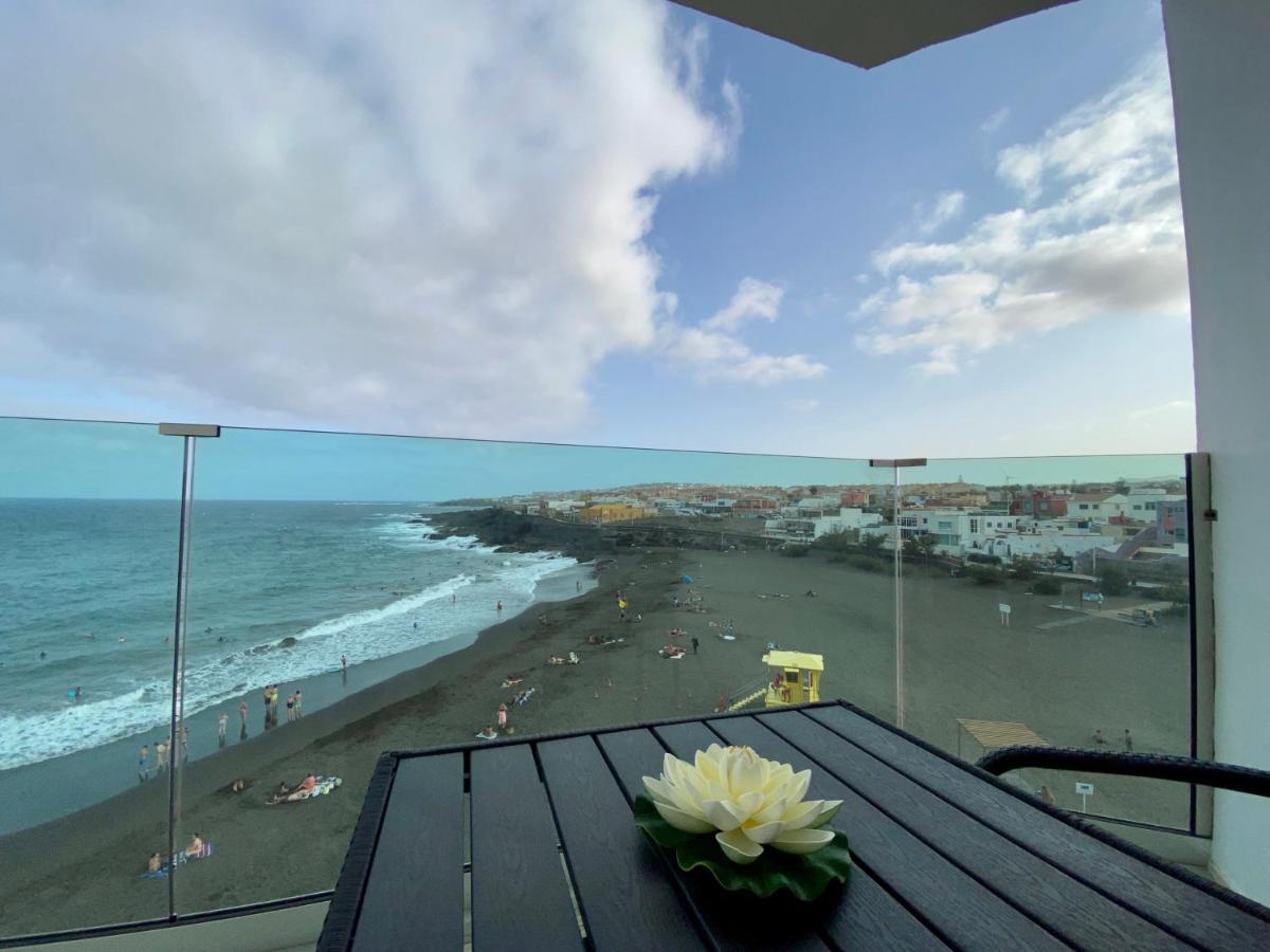 Hermoso Edificio Frente Al Mar Con Gran Terraza Y Hermosas Vistas * Las Palmas de Gran Canaria