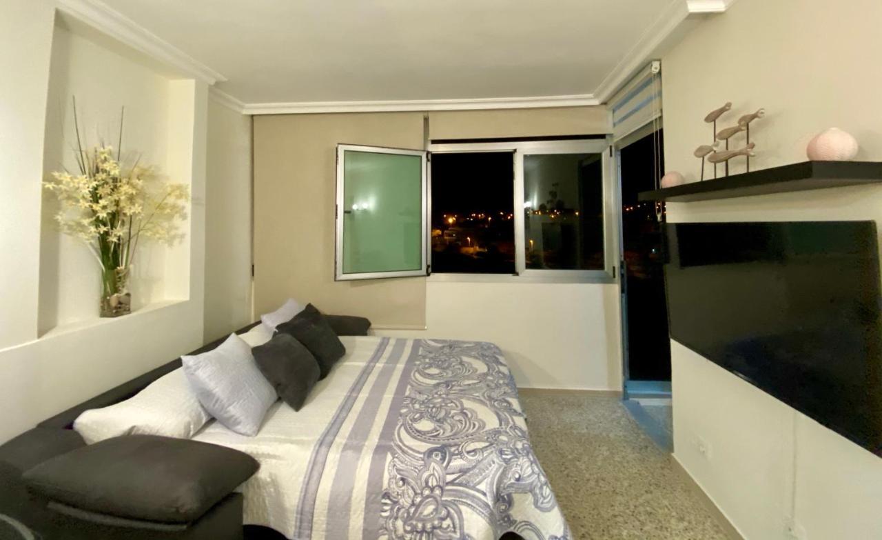 Appartamento Hermoso Edificio Frente Al Mar Con Gran Terraza Y Hermosas Vistas *